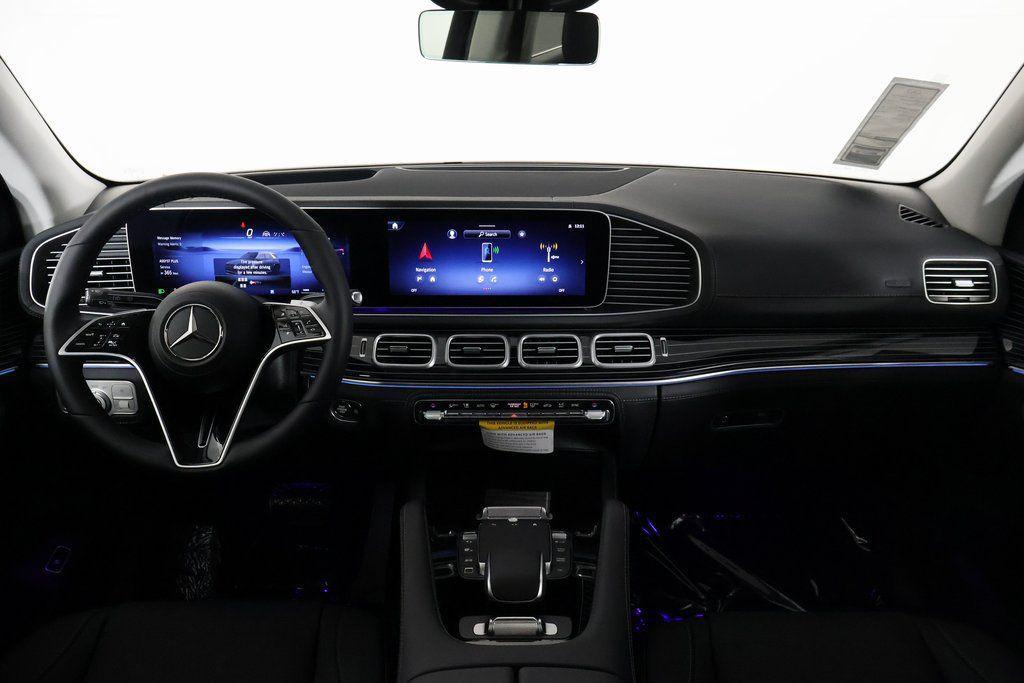 new 2026 Mercedes-Benz GLE 580 car, priced at $105,175