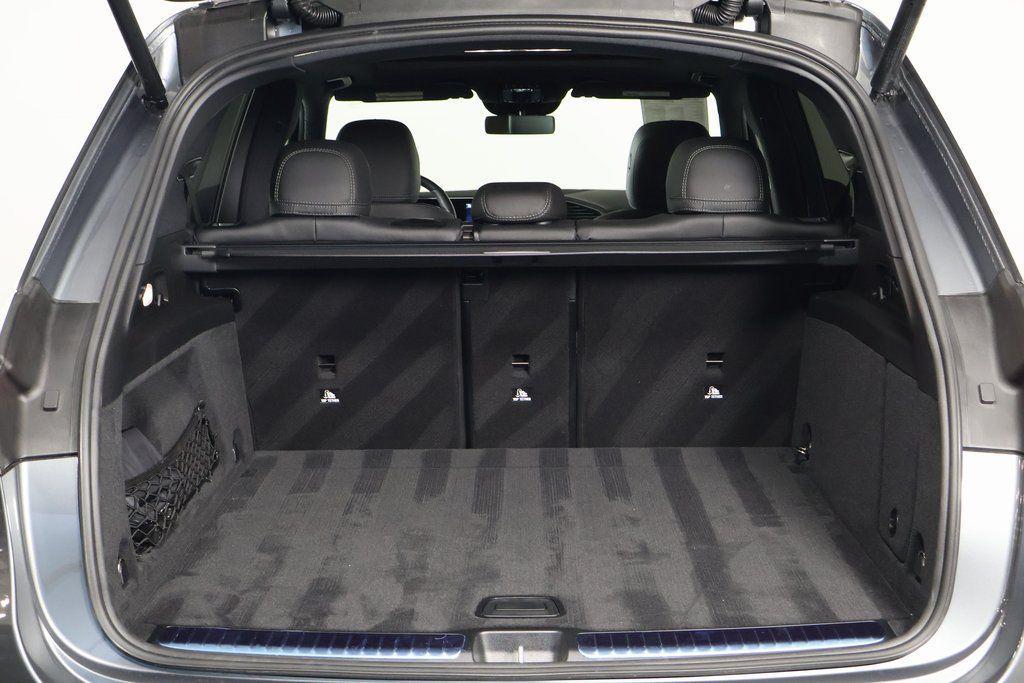 used 2025 Mercedes-Benz GLE 450 car, priced at $71,988