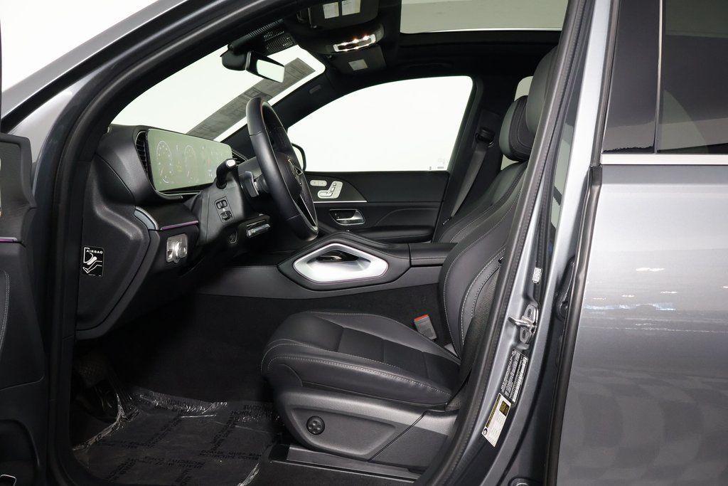 used 2025 Mercedes-Benz GLE 450 car, priced at $71,988