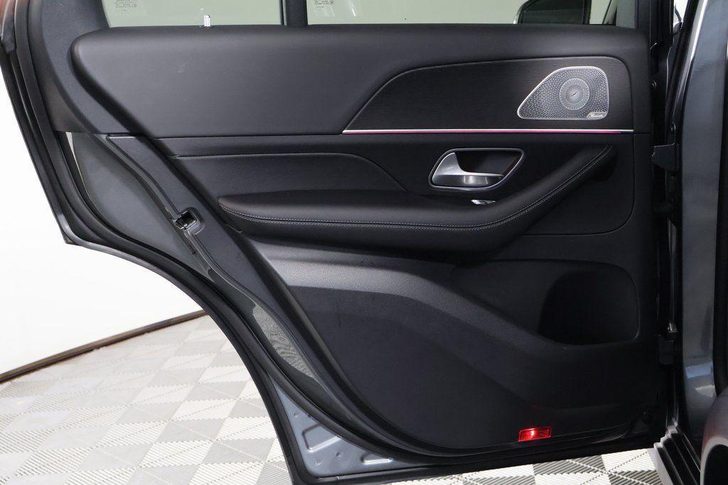 used 2025 Mercedes-Benz GLE 450 car, priced at $71,988