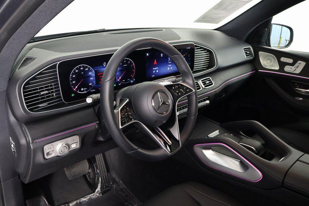 used 2025 Mercedes-Benz GLE 450 car, priced at $71,988