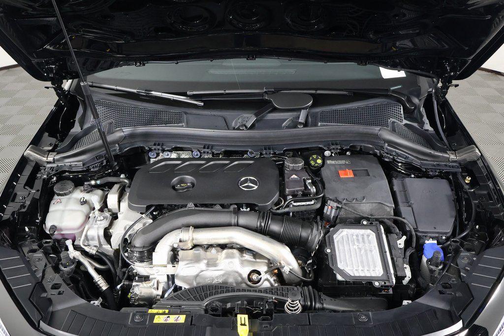 new 2026 Mercedes-Benz GLA 250 car, priced at $45,555