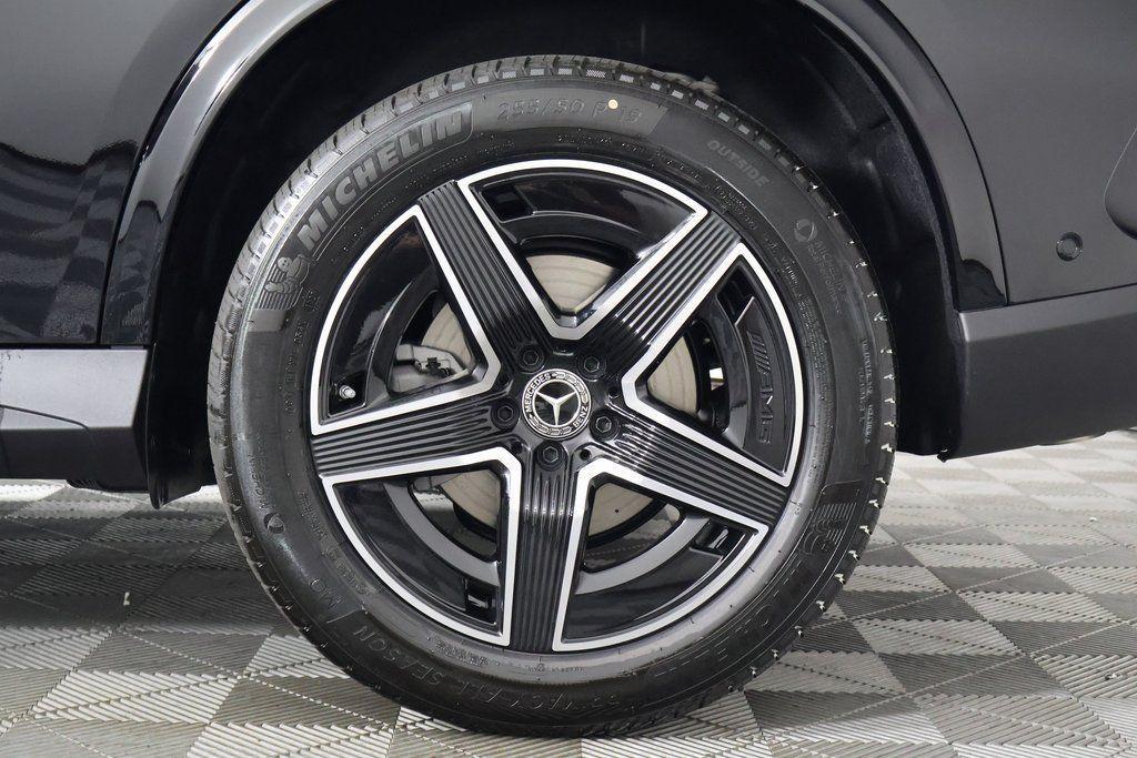 new 2026 Mercedes-Benz GLC 300 car, priced at $56,685