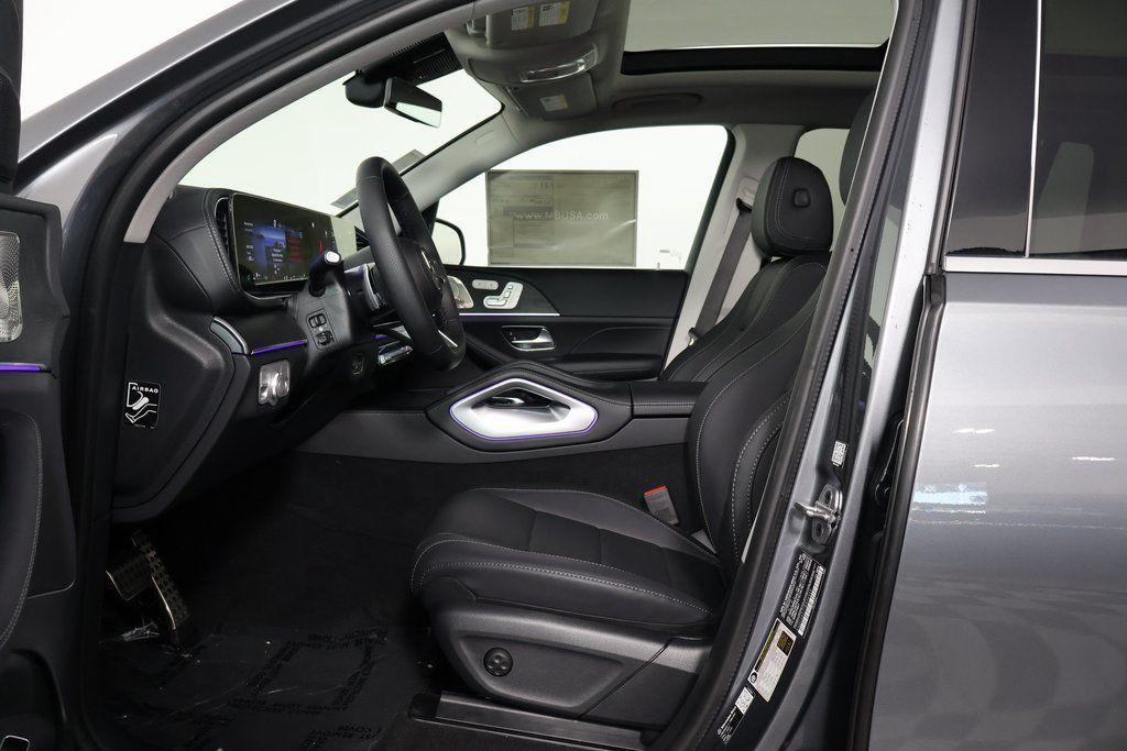 new 2026 Mercedes-Benz GLS 450 car, priced at $96,435