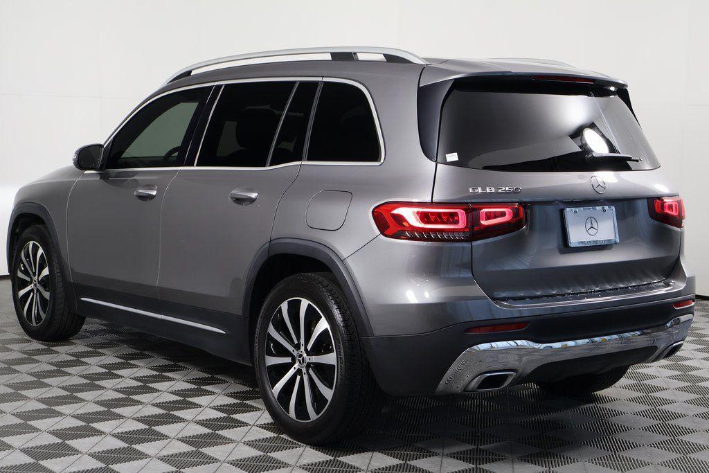 used 2021 Mercedes-Benz GLB 250 car, priced at $26,188