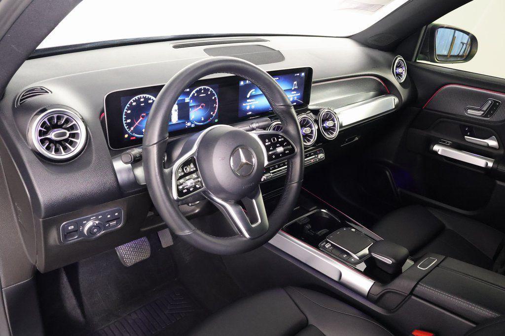used 2021 Mercedes-Benz GLB 250 car, priced at $26,188