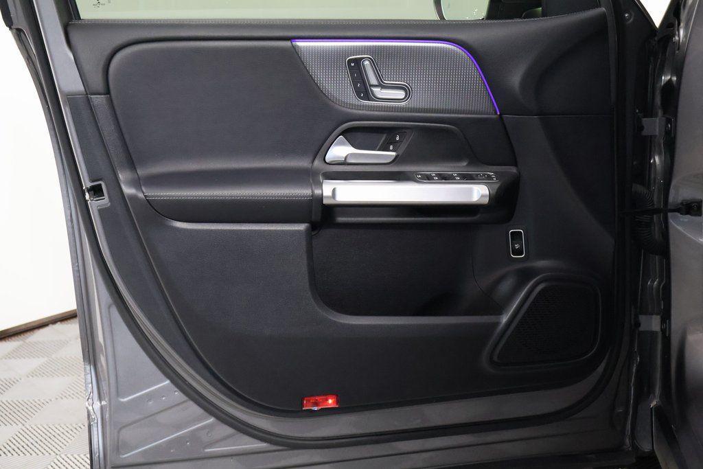 used 2021 Mercedes-Benz GLB 250 car, priced at $26,188