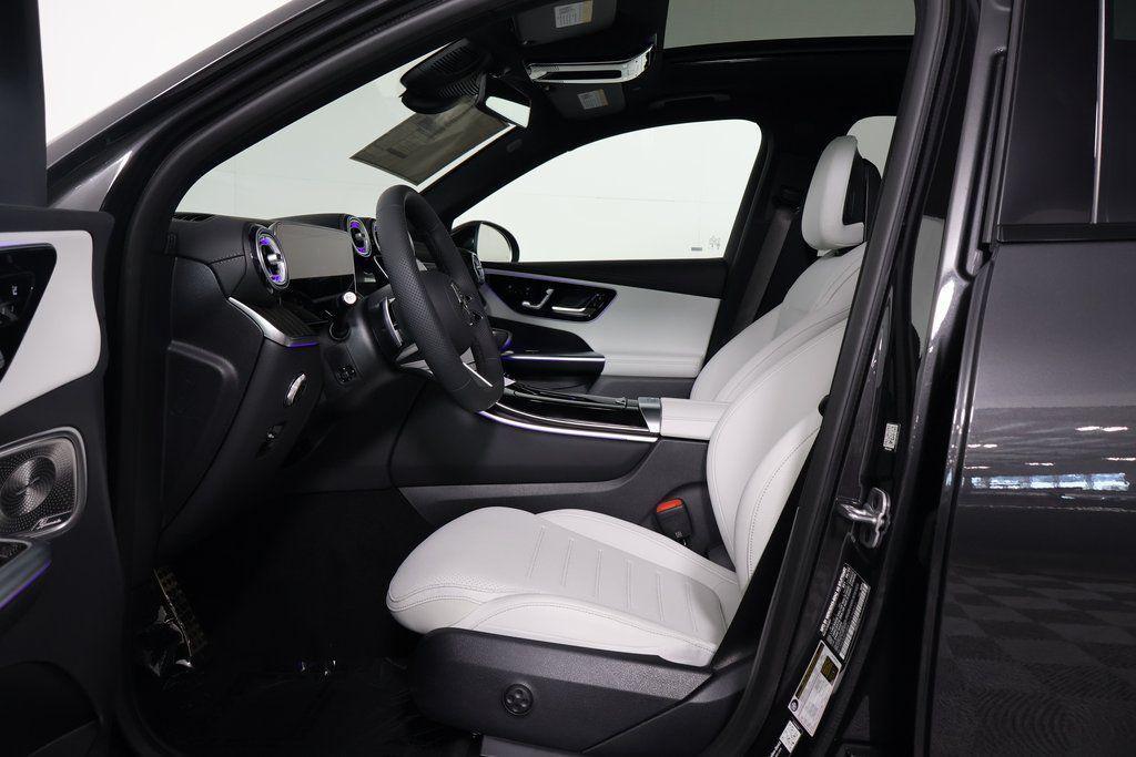new 2026 Mercedes-Benz GLC 300 car, priced at $61,300