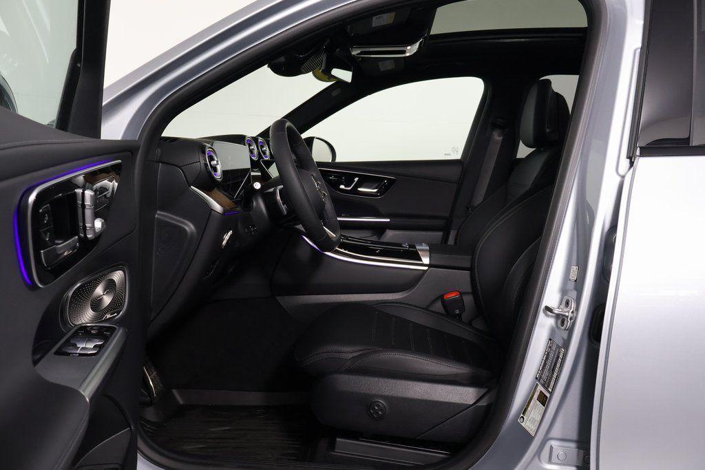 new 2025 Mercedes-Benz GLC 350e car, priced at $71,730