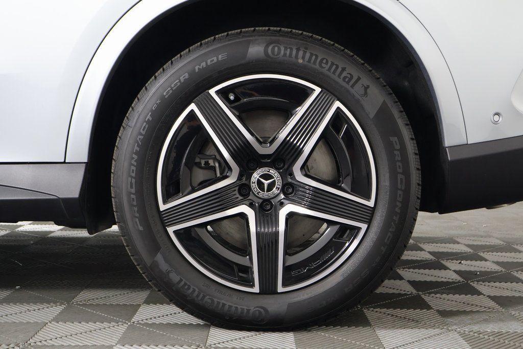 new 2025 Mercedes-Benz GLC 350e car, priced at $71,730