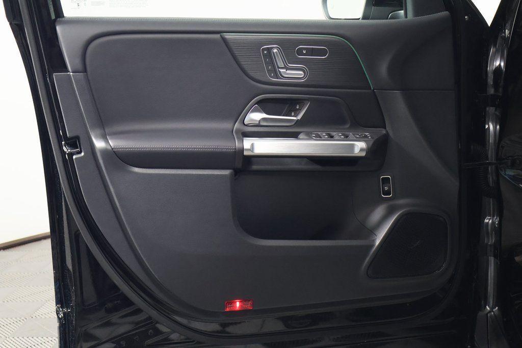 new 2026 Mercedes-Benz GLB 250 car, priced at $49,815