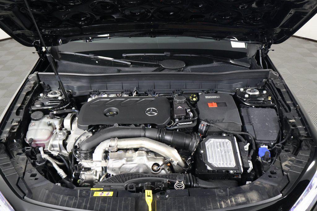 new 2026 Mercedes-Benz GLB 250 car, priced at $49,815