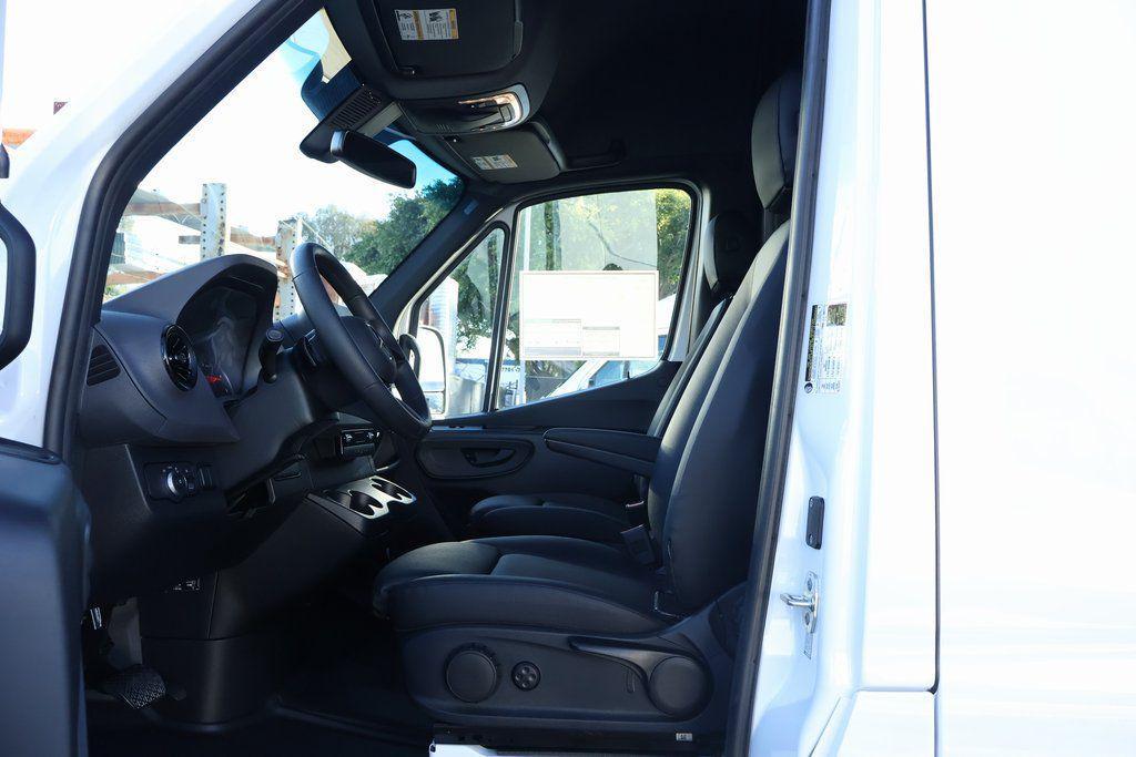 new 2025 Mercedes-Benz Sprinter 3500 car, priced at $71,900