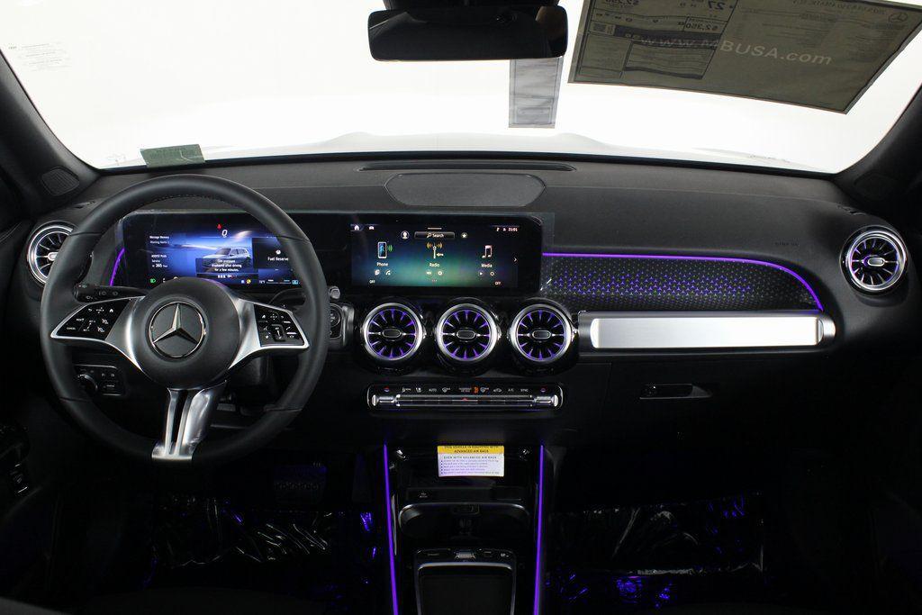 new 2025 Mercedes-Benz GLB 250 car, priced at $51,690