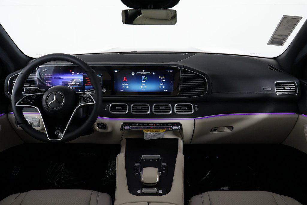 new 2026 Mercedes-Benz GLS 450 car, priced at $91,660
