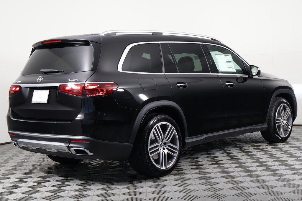 new 2026 Mercedes-Benz GLS 450 car, priced at $91,660