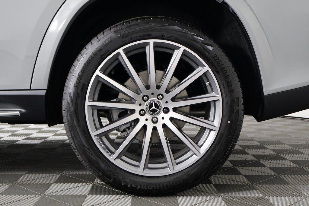 new 2026 Mercedes-Benz GLS 580 car, priced at $122,945