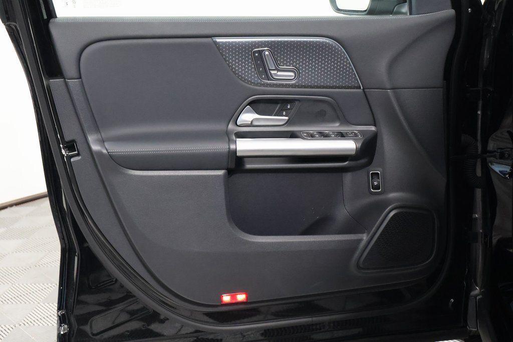 used 2025 Mercedes-Benz GLA 250 car, priced at $39,588