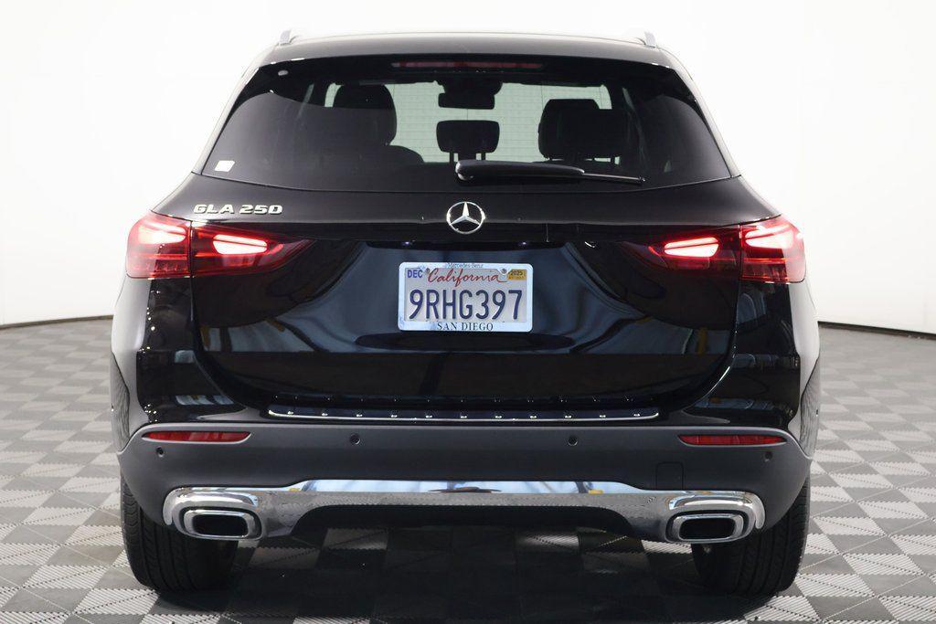used 2025 Mercedes-Benz GLA 250 car, priced at $39,588