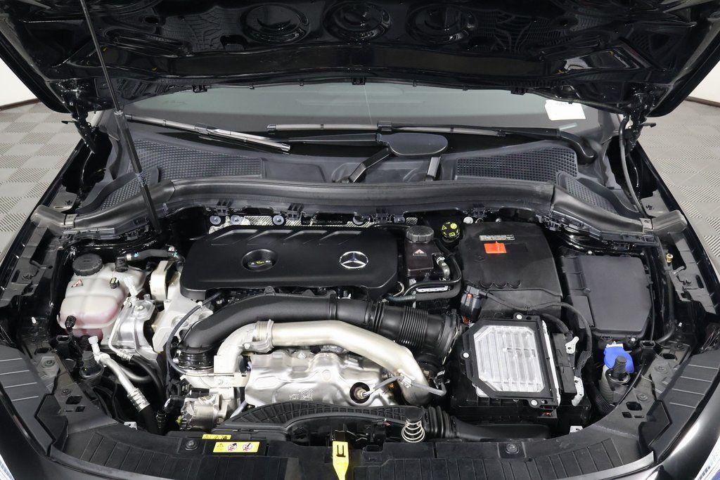 used 2025 Mercedes-Benz GLA 250 car, priced at $39,588