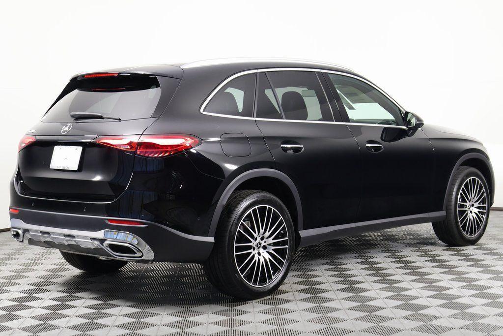new 2025 Mercedes-Benz GLC 300 car, priced at $54,735