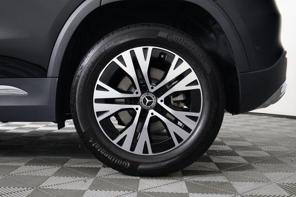 used 2025 Mercedes-Benz GLA 250 car, priced at $39,988