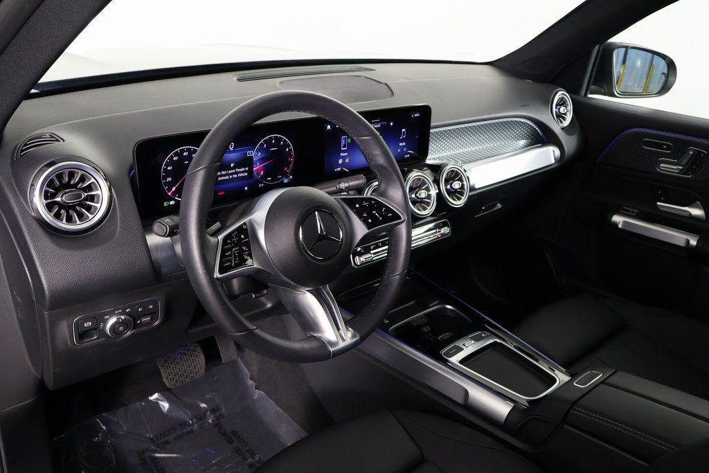 used 2025 Mercedes-Benz GLB 250 car, priced at $41,888