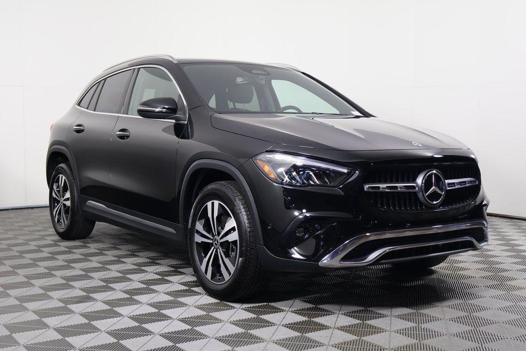 used 2025 Mercedes-Benz GLA 250 car, priced at $39,988