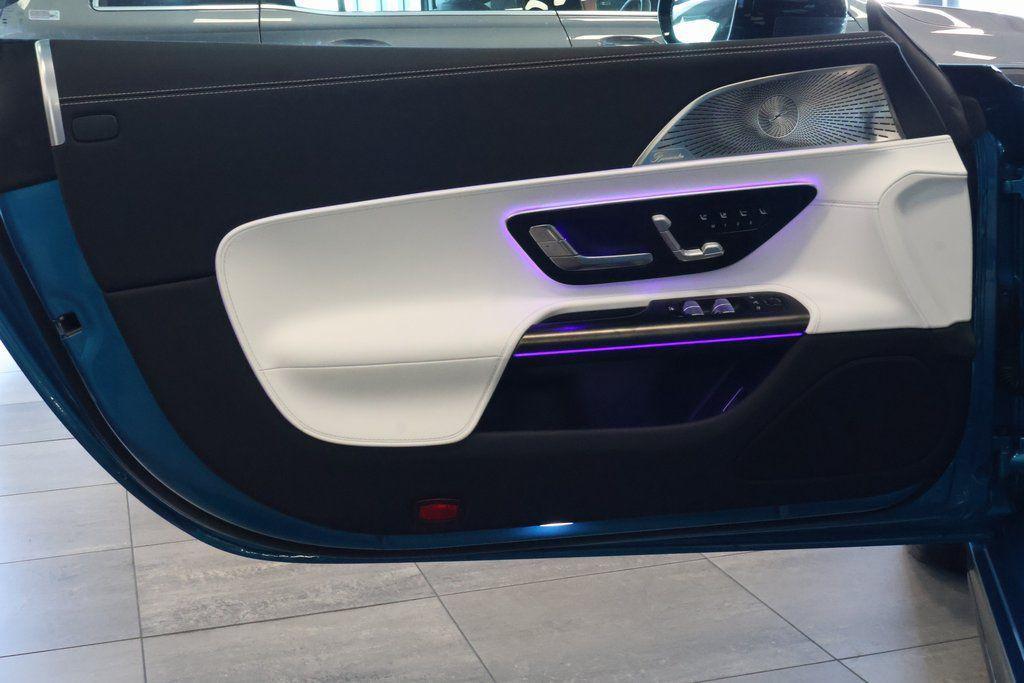new 2026 Mercedes-Benz AMG SL 43 car, priced at $129,380