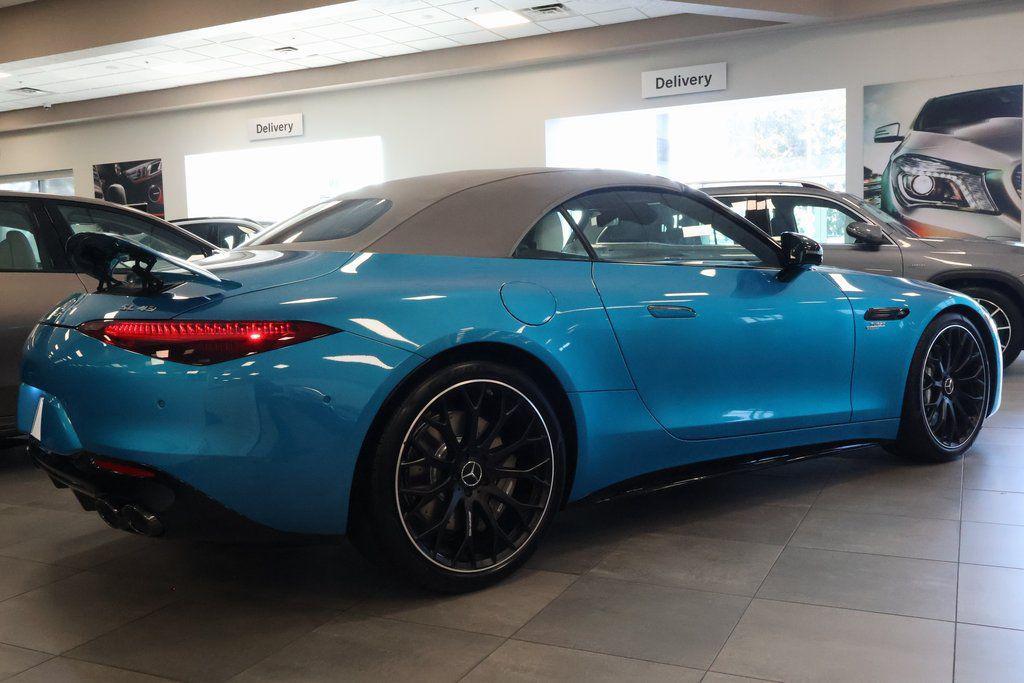 new 2026 Mercedes-Benz AMG SL 43 car, priced at $129,380