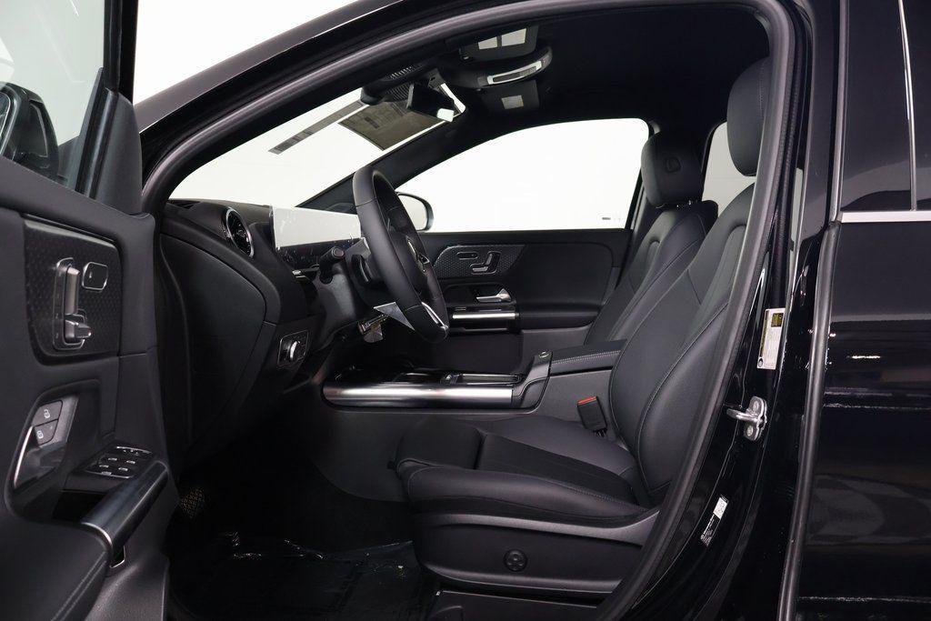 new 2026 Mercedes-Benz GLA 250 car, priced at $43,455