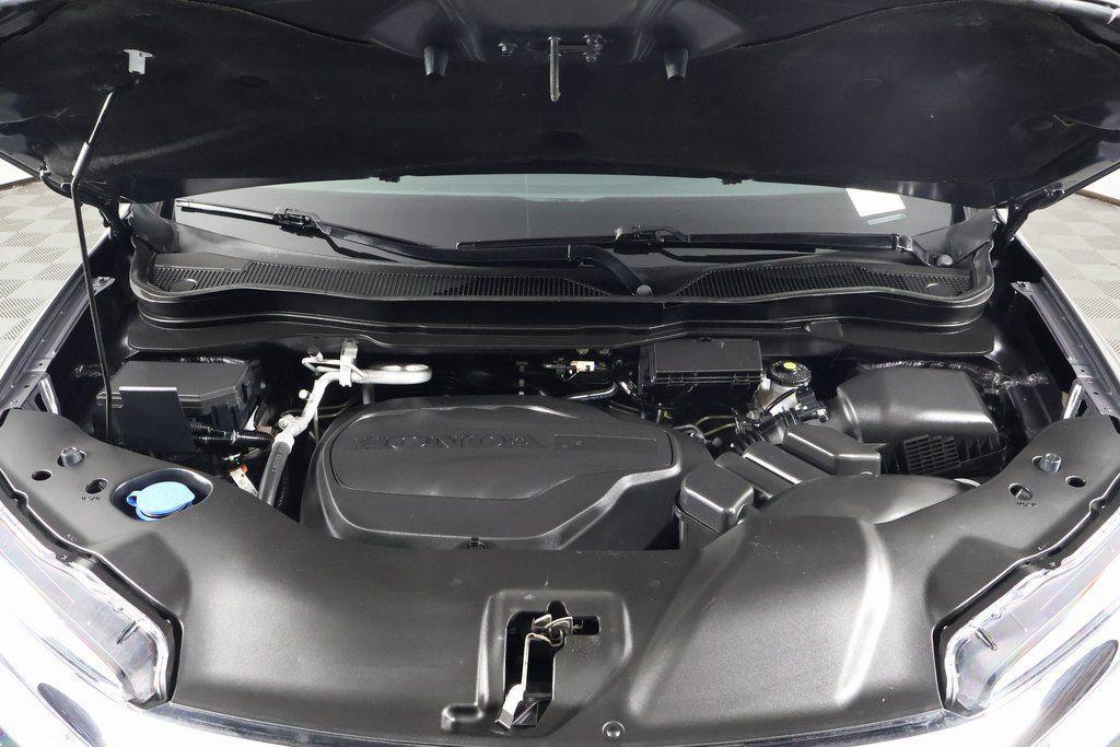 used 2021 Honda Pilot car, priced at $30,600