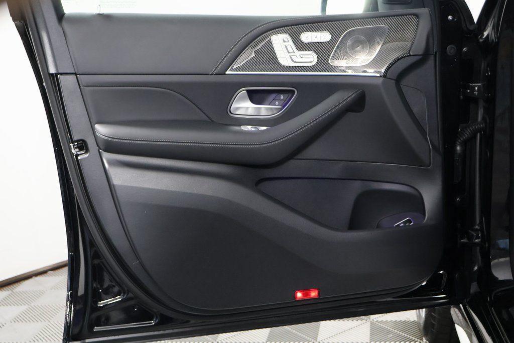 new 2026 Mercedes-Benz AMG GLE 63 car, priced at $141,455