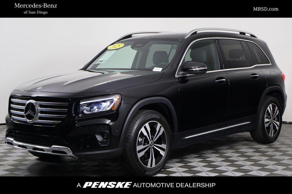 used 2025 Mercedes-Benz GLB 250 car, priced at $43,888