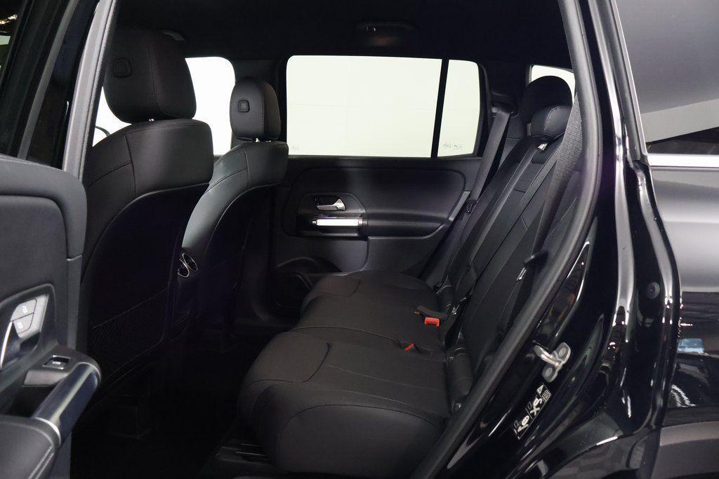 used 2025 Mercedes-Benz GLB 250 car, priced at $43,888