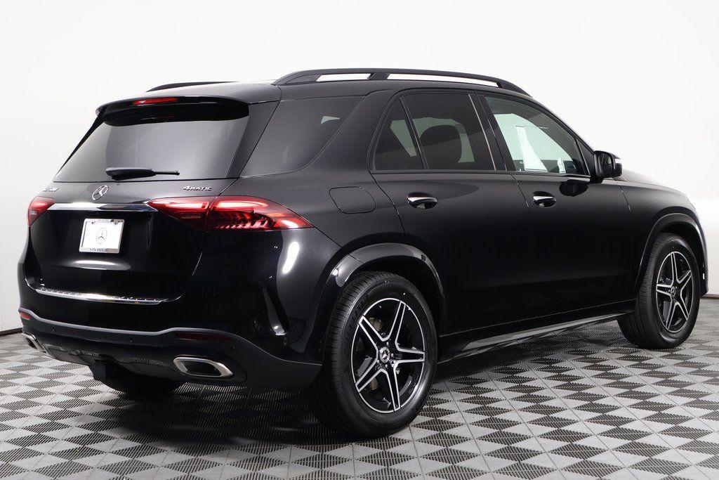 new 2025 Mercedes-Benz GLE 580 car, priced at $95,495