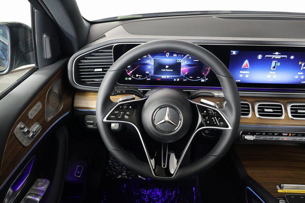 new 2025 Mercedes-Benz GLE 580 car, priced at $95,495