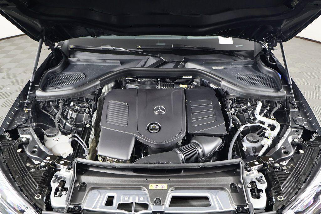 new 2026 Mercedes-Benz GLC 300 car, priced at $64,860