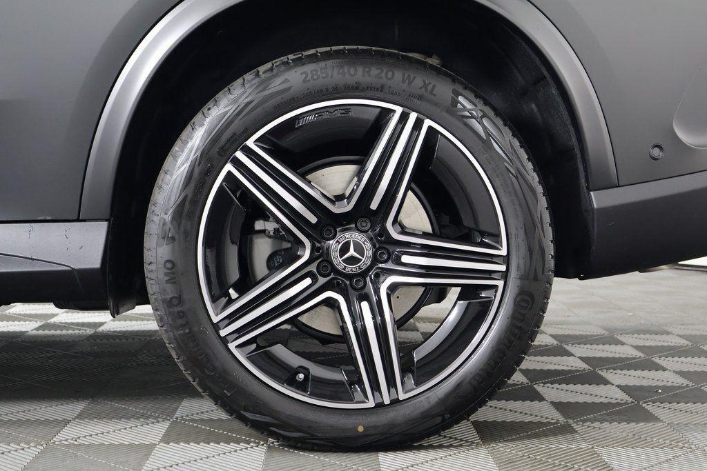 new 2026 Mercedes-Benz GLC 300 car, priced at $64,860