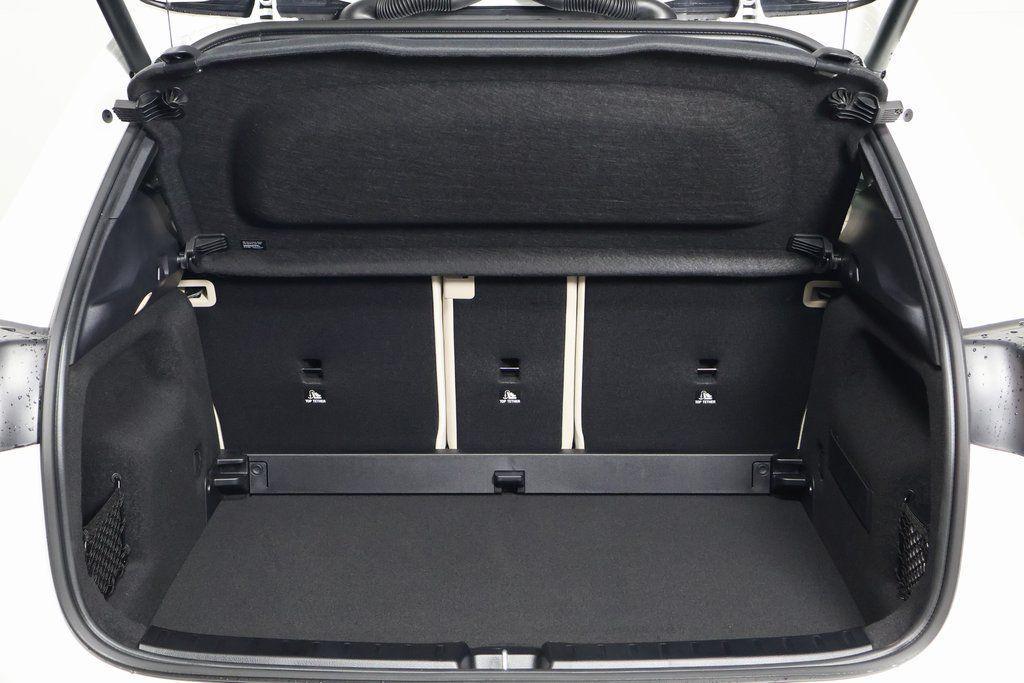 new 2026 Mercedes-Benz GLA 250 car, priced at $47,690