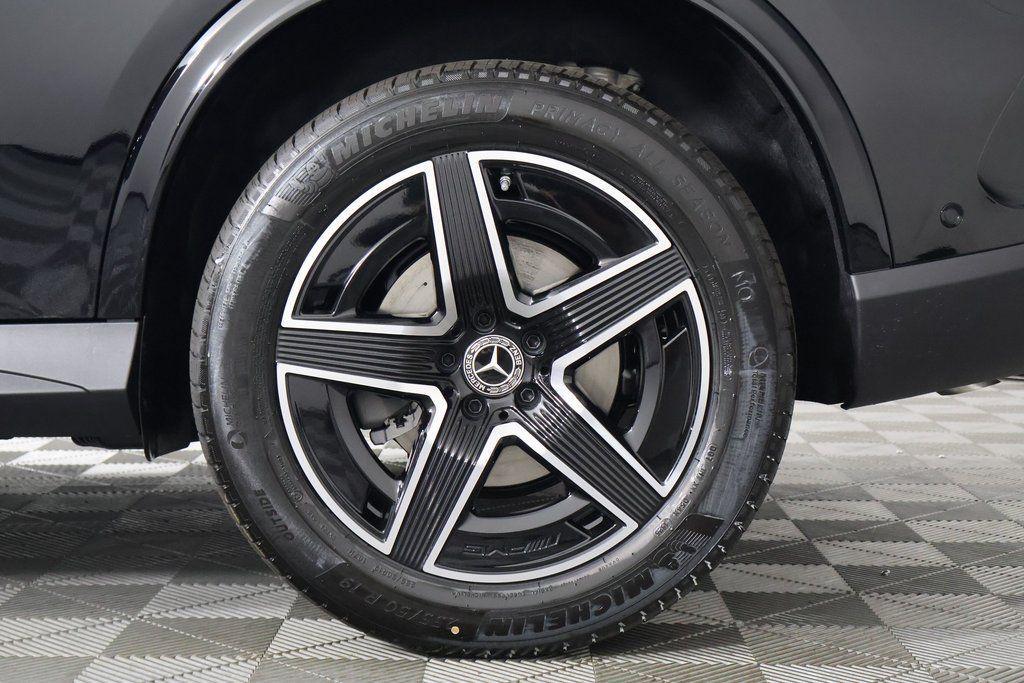 new 2026 Mercedes-Benz GLC 300 car, priced at $56,685