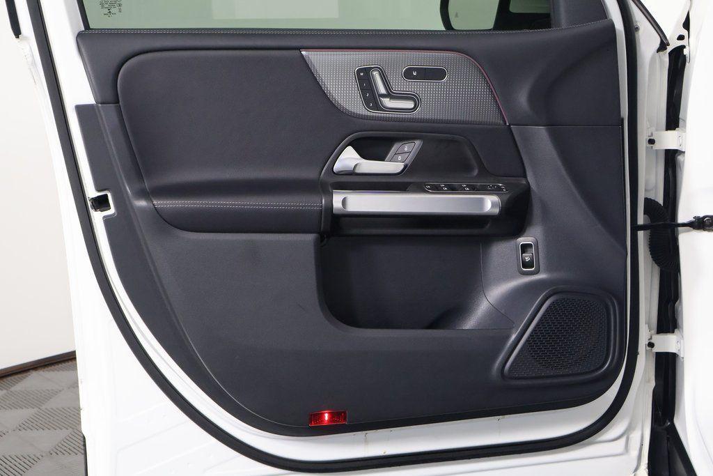 used 2022 Mercedes-Benz GLB 250 car, priced at $26,955