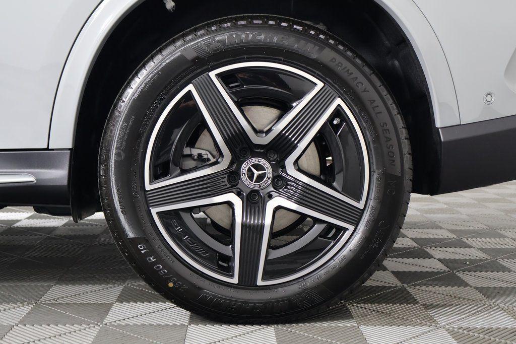 new 2026 Mercedes-Benz GLC 300 car, priced at $64,800