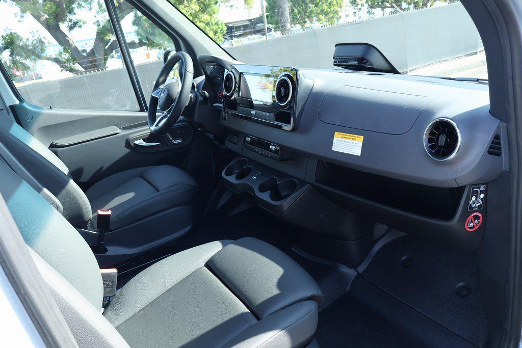 new 2025 Mercedes-Benz Sprinter 2500 car, priced at $84,012
