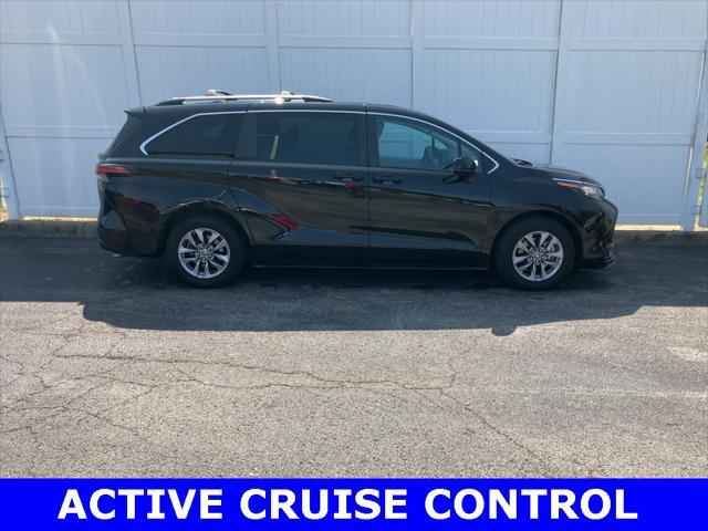 used 2022 Toyota Sienna car, priced at $36,547