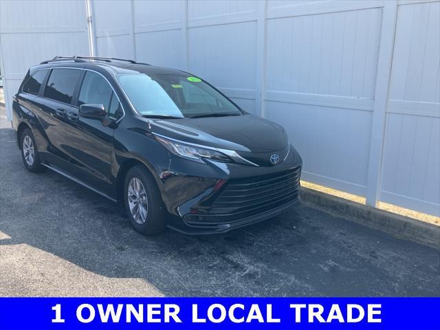 used 2022 Toyota Sienna car, priced at $36,547