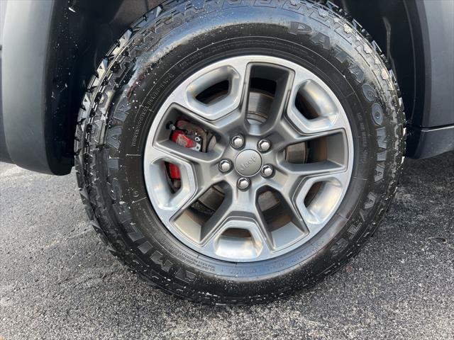 used 2019 Jeep Cherokee car, priced at $16,670