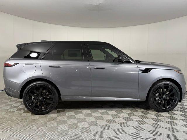 new 2025 Land Rover Range Rover Sport car