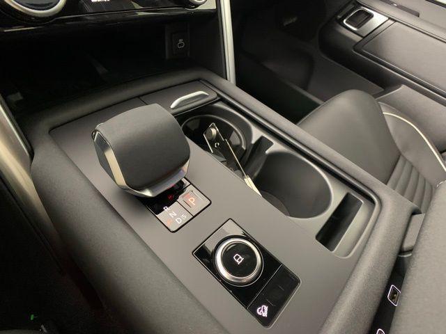 used 2024 Land Rover Discovery car, priced at $76,808