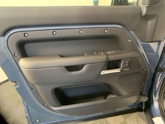 new 2025 Land Rover Defender car